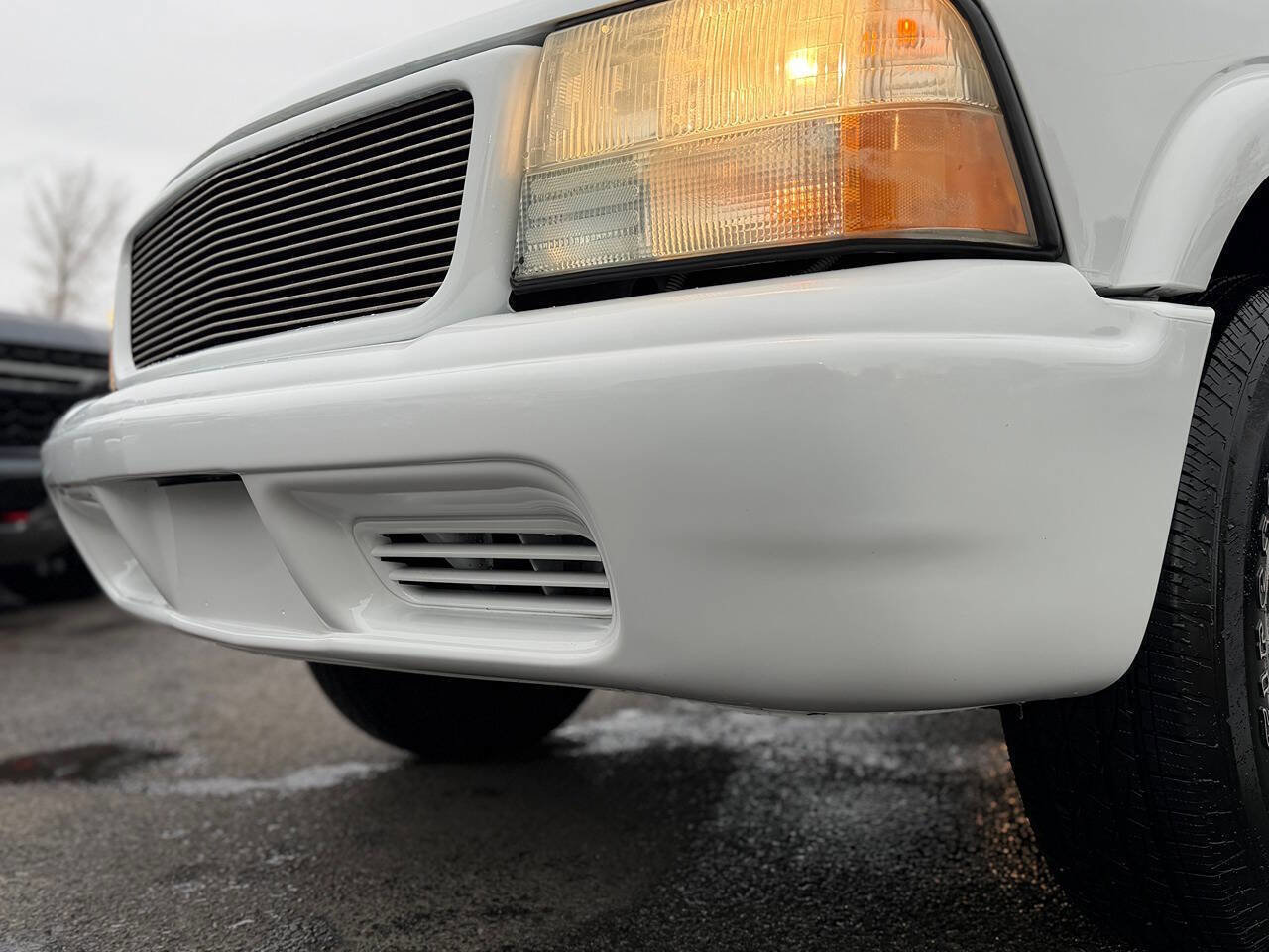 Used 2003 GMC Sonoma SL w/ Convenience Package image 19