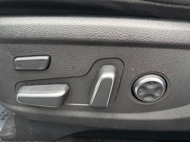 Used 2024 Hyundai Palisade Limited image 11