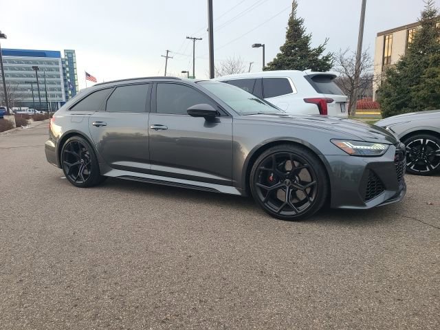 Used 2025 Audi RS 6 performance AWD/4WD image 2