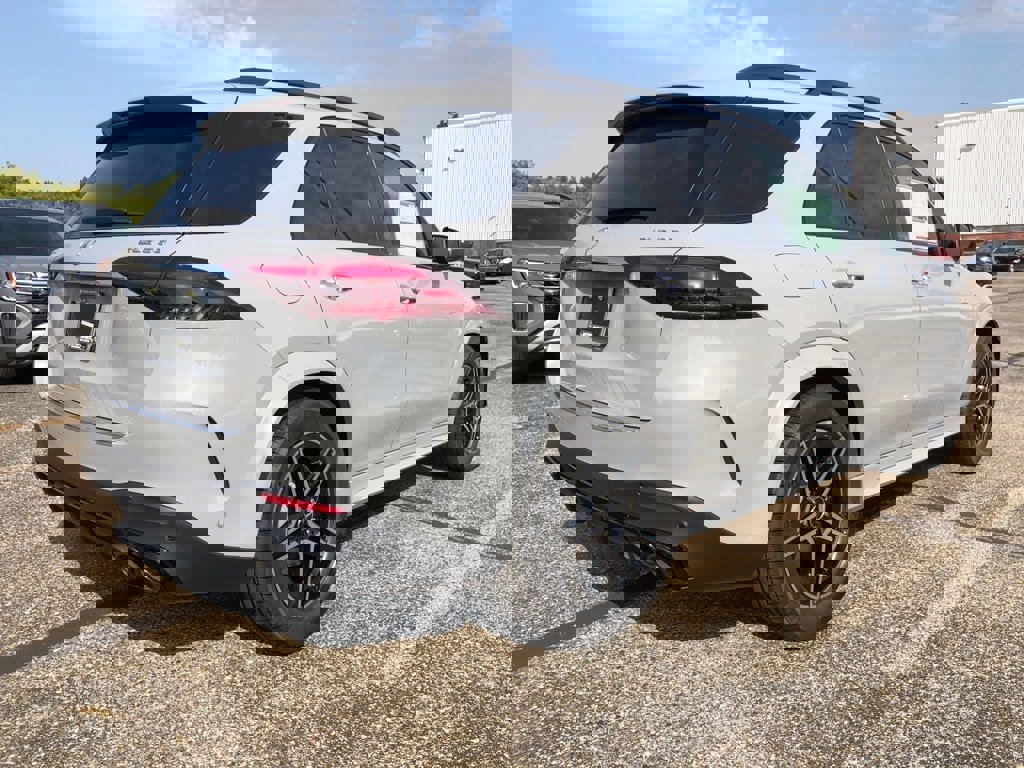 New 2026 Mercedes-Benz GLE 53 AMG 4MATIC image 6