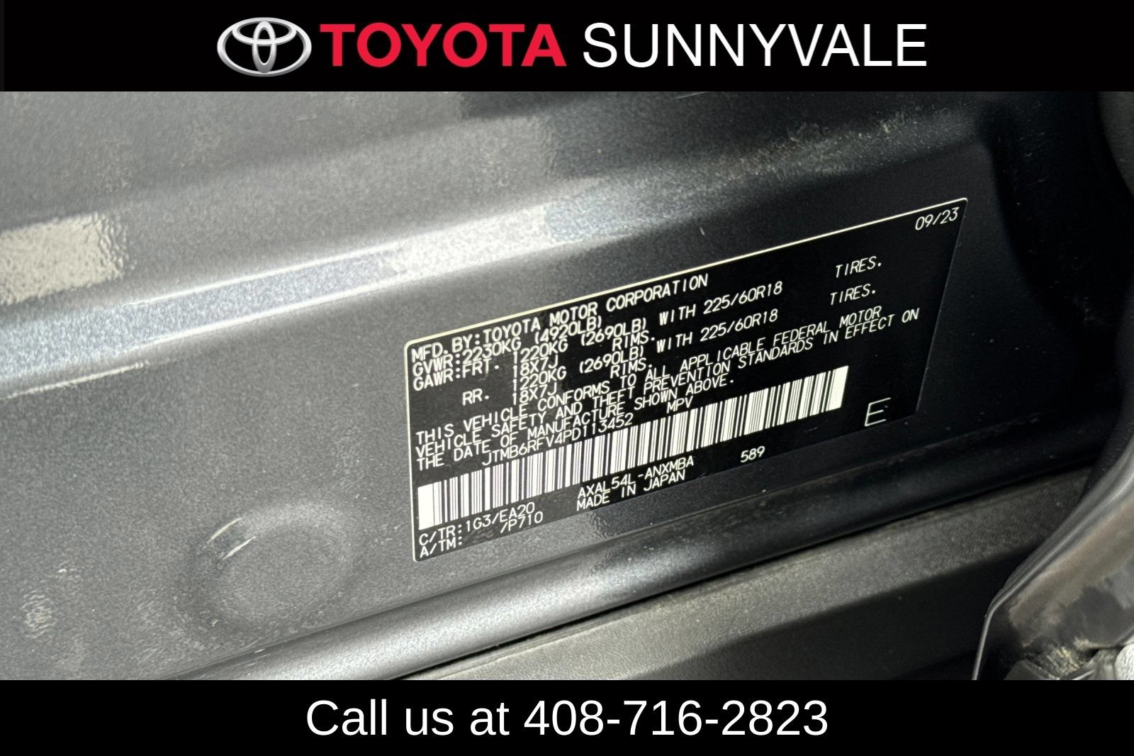 Used 2023 Toyota RAV4 XLE Premium AWD/4WD image 33