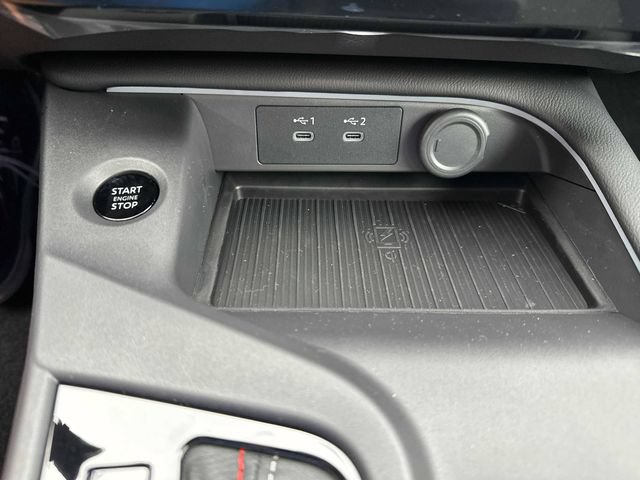 New 2026 Nissan Sentra SR w/ SR Premium Package FWD image 38