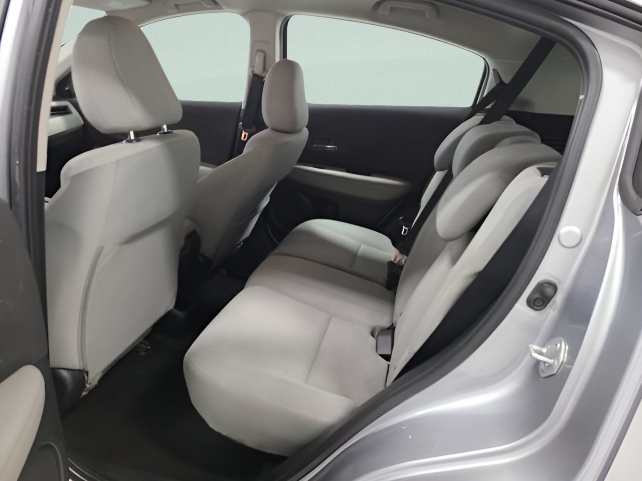 Used 2021 Honda HR-V LX image 15