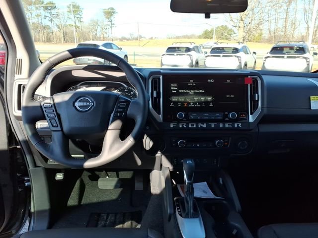 New 2026 Nissan Frontier SV w/ SV Convenience Package RWD image 9