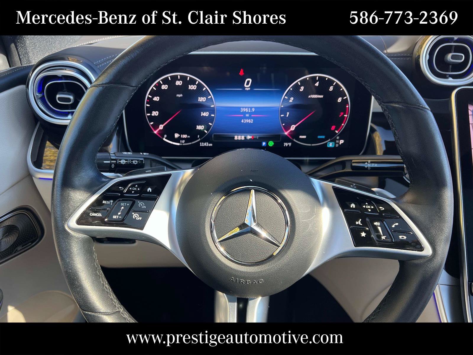 Used 2023 Mercedes-Benz GLC 300 4MATIC image 27