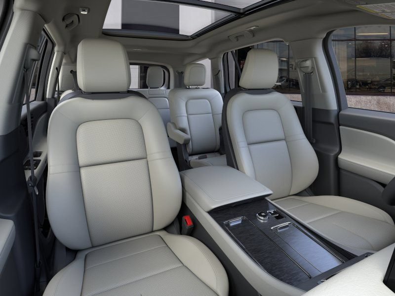 New 2026 Lincoln Aviator AWD image 10