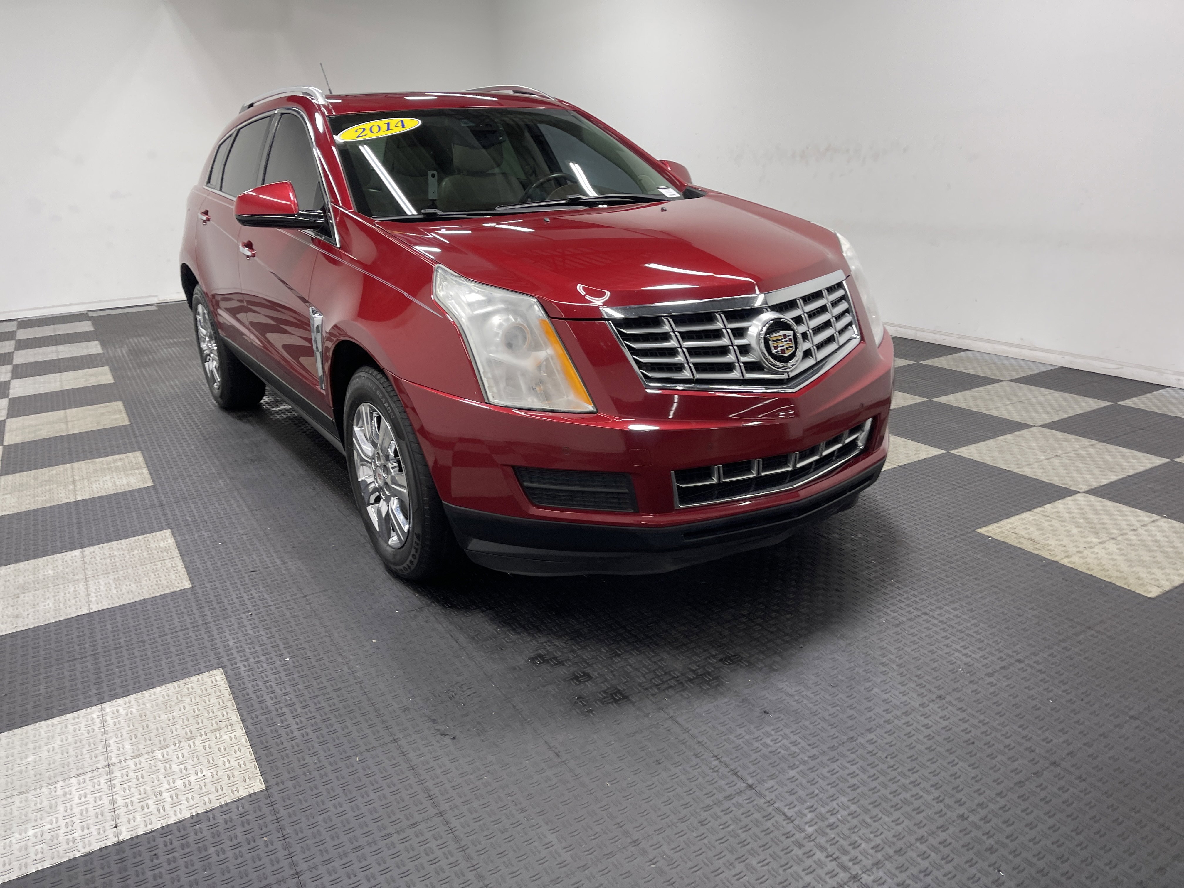Used 2014 Cadillac SRX Luxury w/ Driver Awareness Package FWD image 6