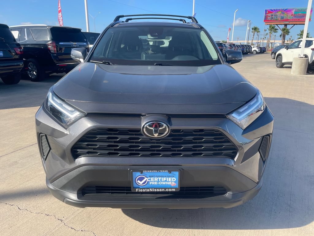 Used 2025 Toyota RAV4 XLE AWD/4WD image 8