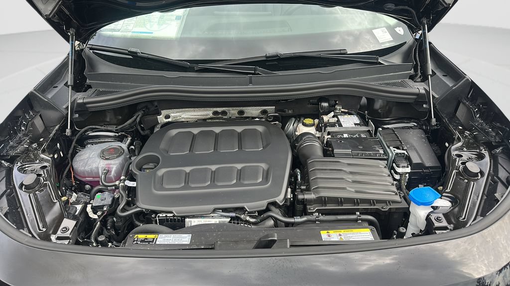 New 2026 Volkswagen Tiguan SE FWD image 24
