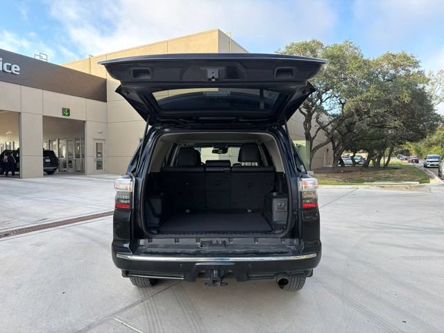 Used 2024 Toyota 4Runner Limited RWD image 4