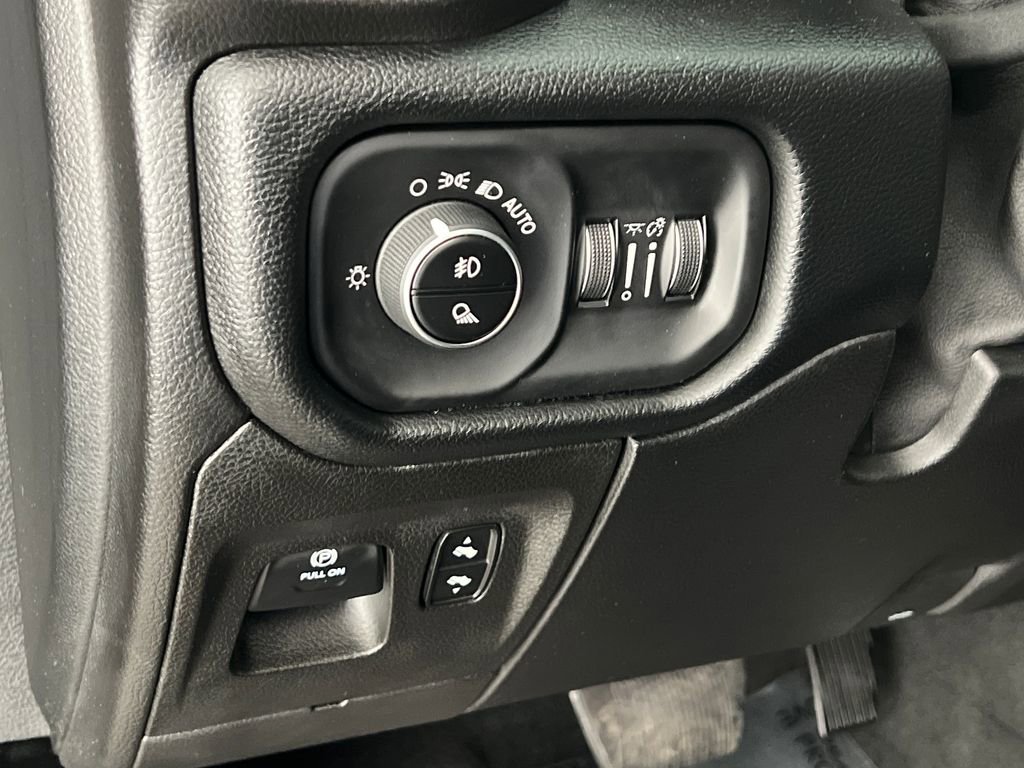Used 2019 RAM 1500 Rebel w/ Rebel Level 2 Equipment Group AWD/4WD image 38