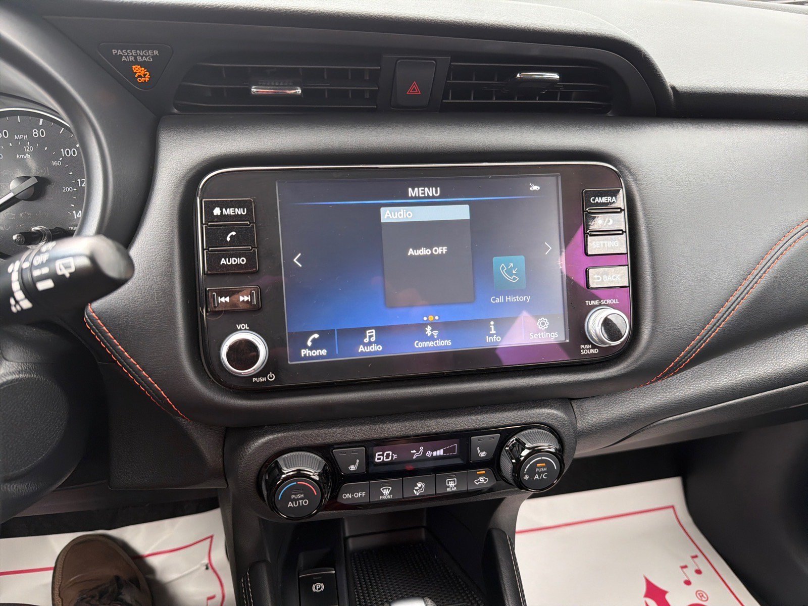 Used 2024 Nissan Kicks SR w/ SR Premium Package FWD image 15