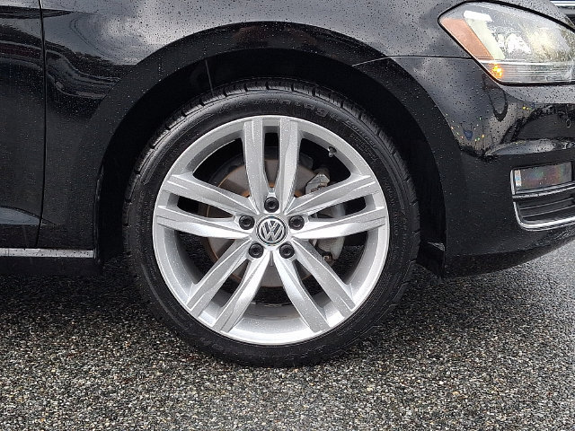 Used 2015 Volkswagen Golf SEL FWD image 8