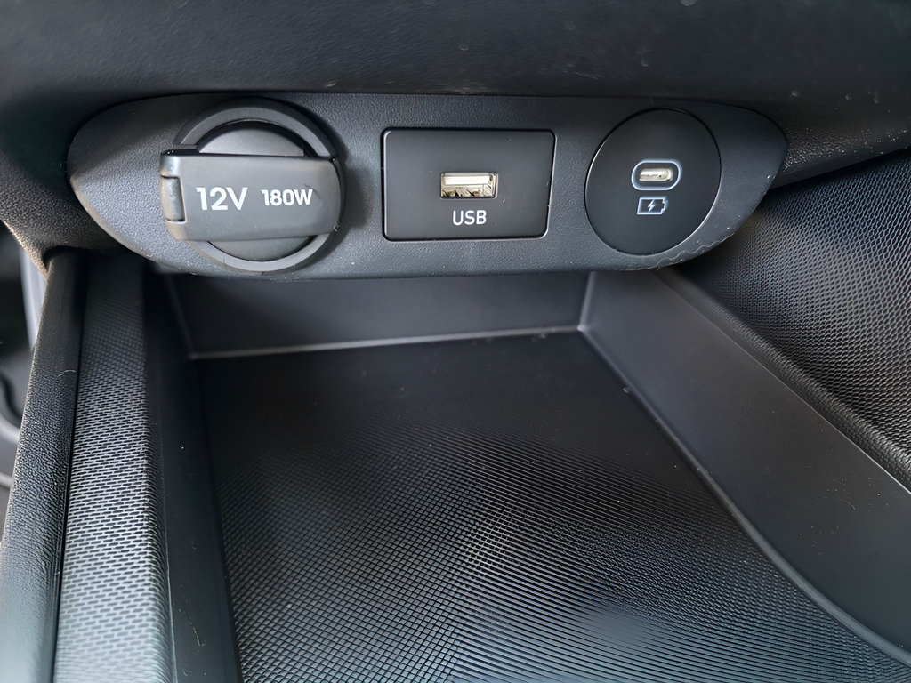 New 2026 Hyundai Elantra SE FWD image 22