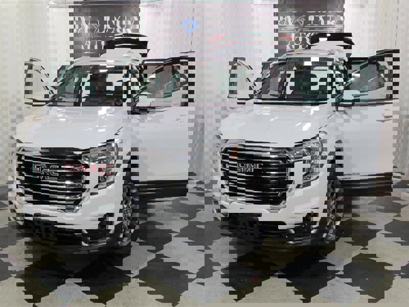Used 2023 GMC Terrain SLT image 69