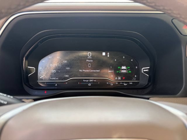 Used 2022 GMC Yukon XL Denali w/ Denali Ultimate Package AWD/4WD image 9