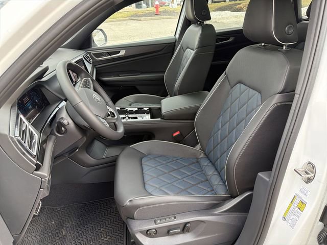 New 2026 Volkswagen Atlas Cross Sport SEL Premium R-Line AWD/4WD image 12