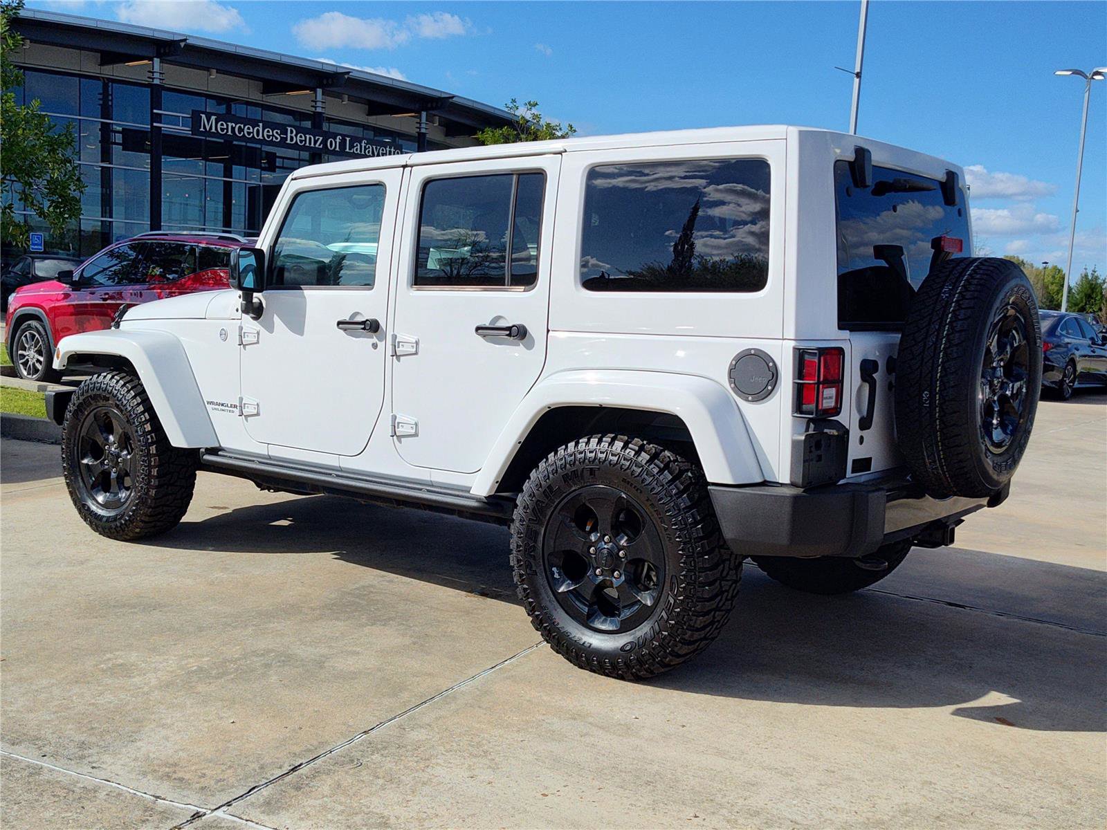 Used 2015 Jeep Wrangler Altitude image 4