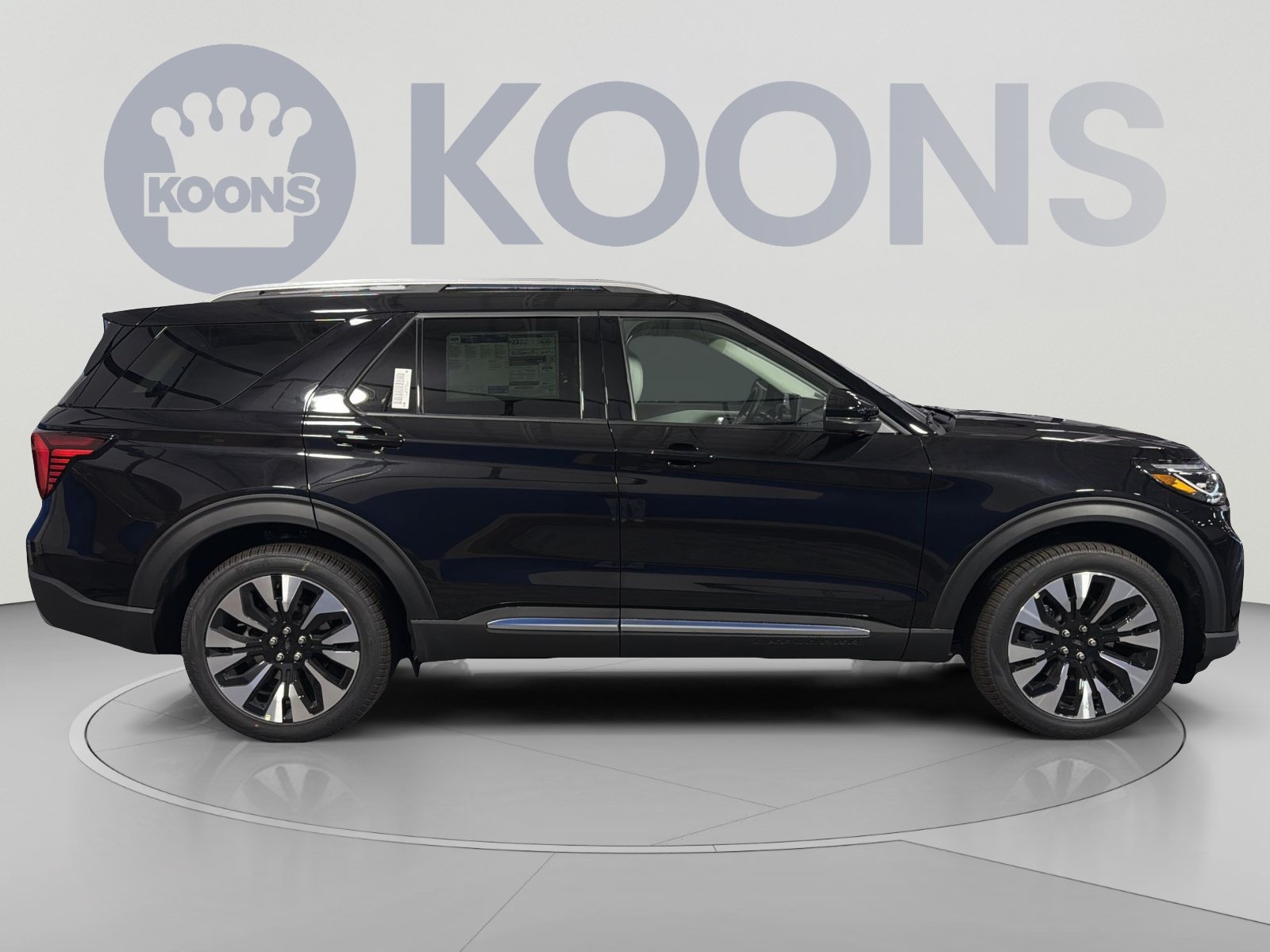 New 2026 Ford Explorer Platinum w/ LUX Leather Package AWD/4WD image 8