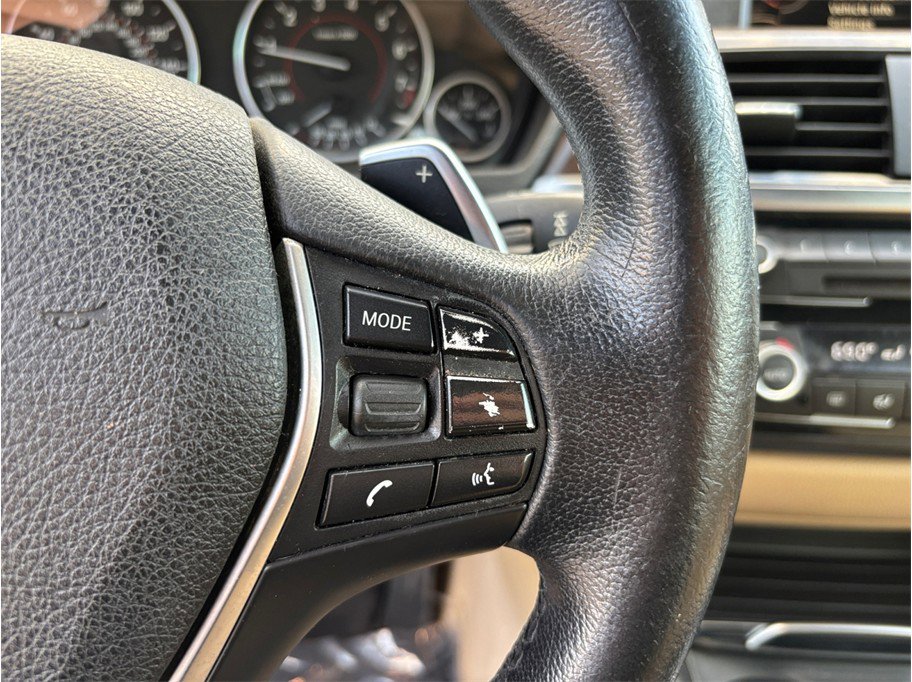 Used 2016 BMW 428i Convertible image 23