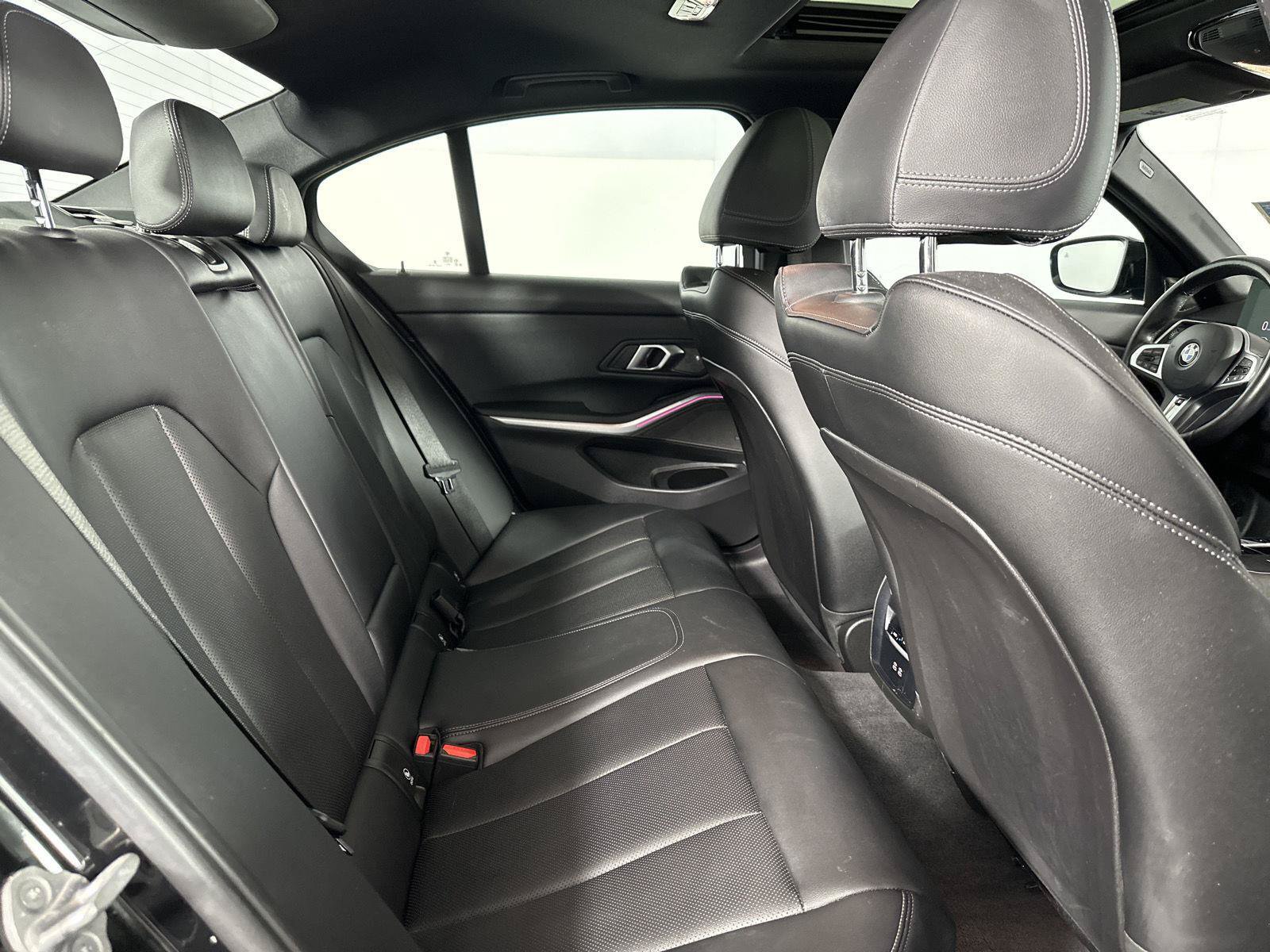 Used 2024 BMW M340i xDrive w/ Premium Package AWD/4WD image 27
