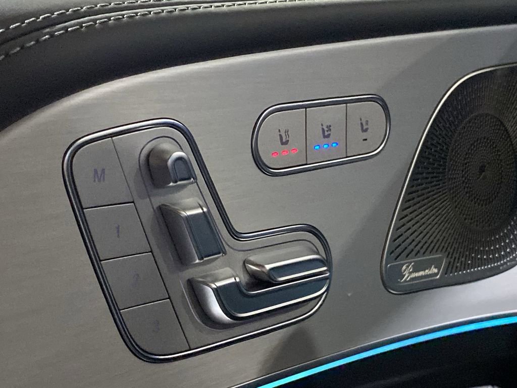 Used 2024 Mercedes-Benz GLS 63 AMG 4MATIC image 9