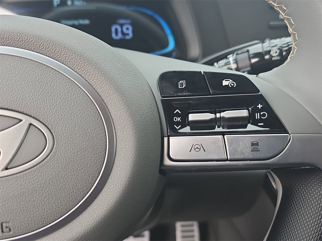 New 2026 Hyundai Elantra SEL Sport image 17