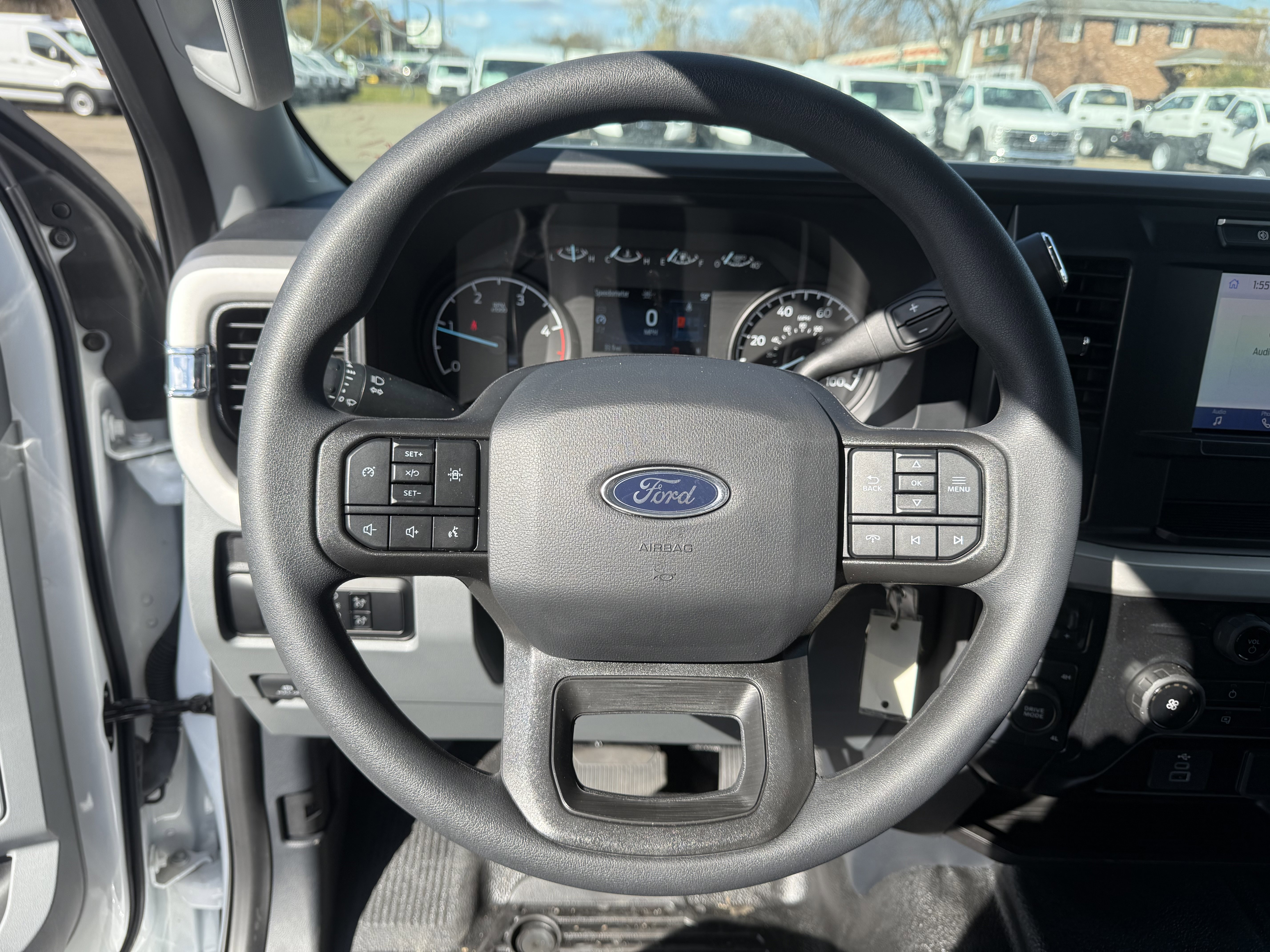 New 2024 Ford F550 4x4 SuperCab Super Duty image 13