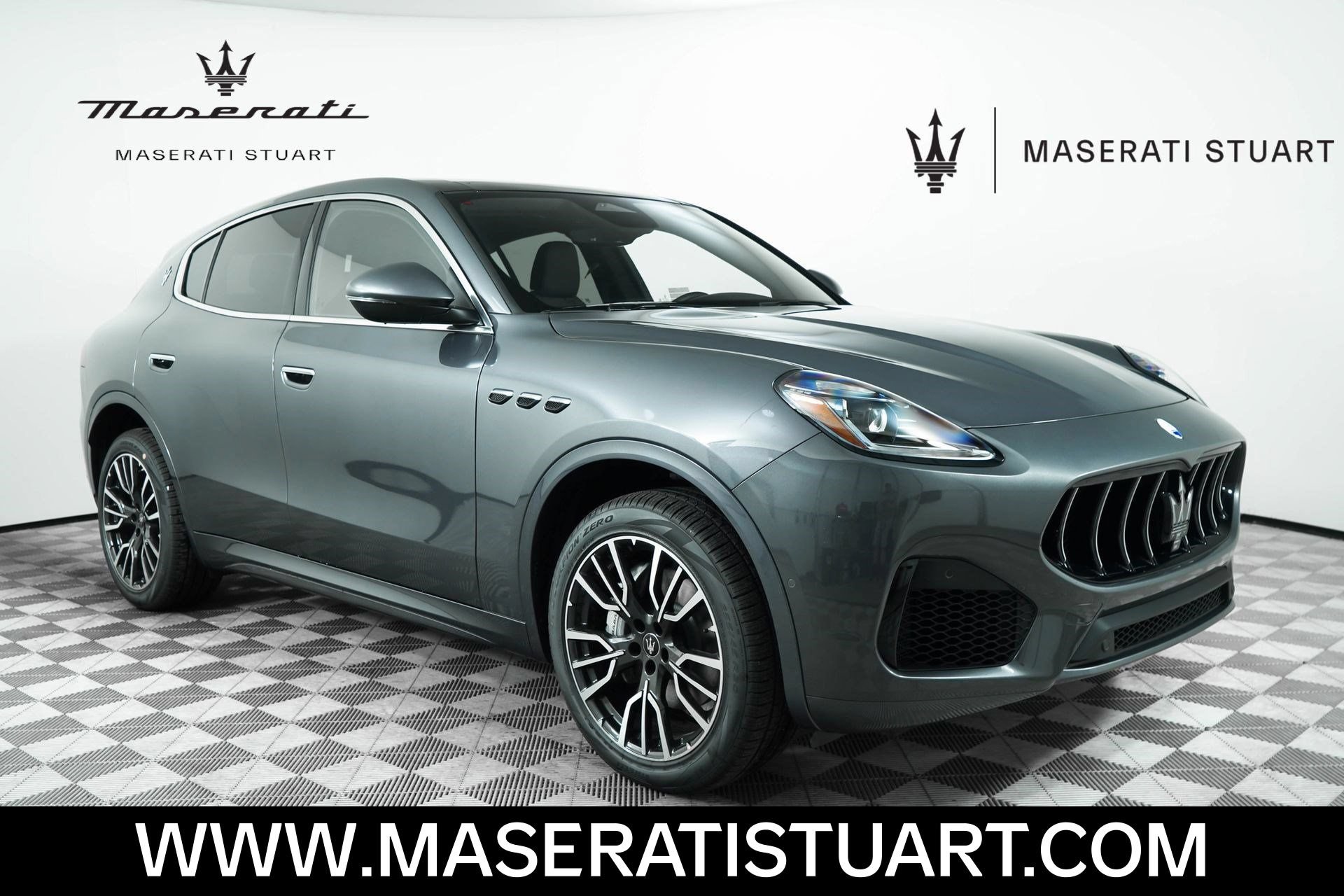 New 2025 Maserati Grecale Modena