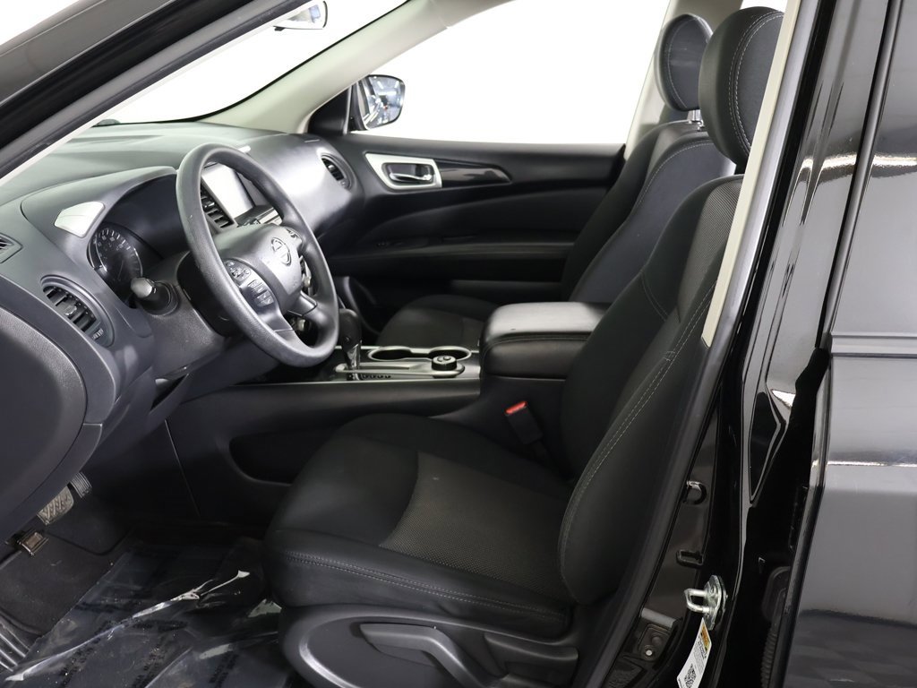 Used 2020 Nissan Pathfinder S image 27