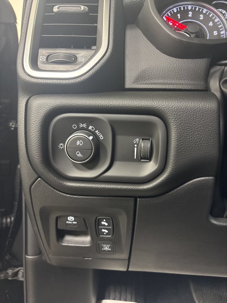 New 2026 RAM 1500 Big Horn w/ Night Edition AWD/4WD image 12