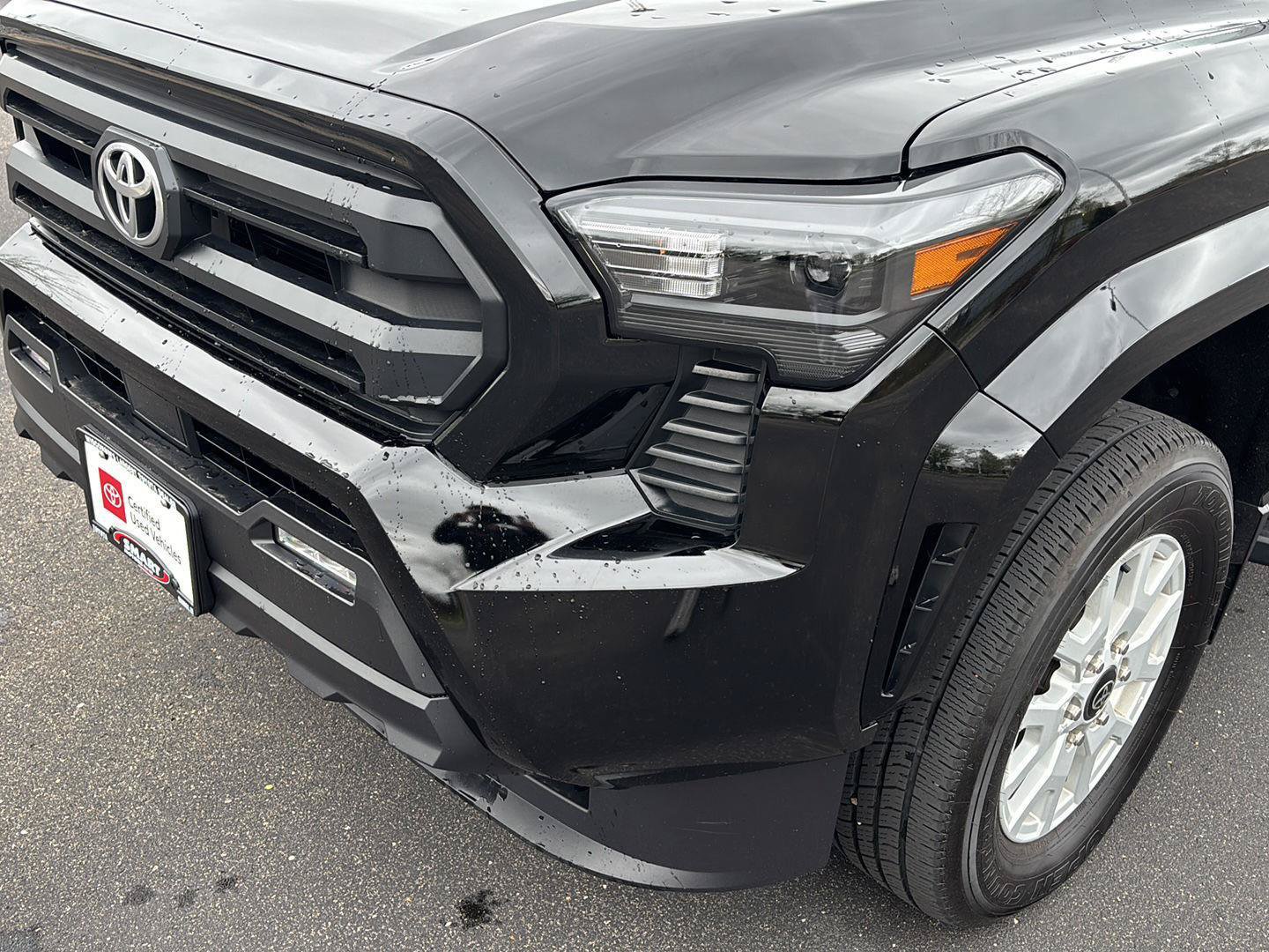 Used 2024 Toyota Tacoma SR5 AWD/4WD image 22