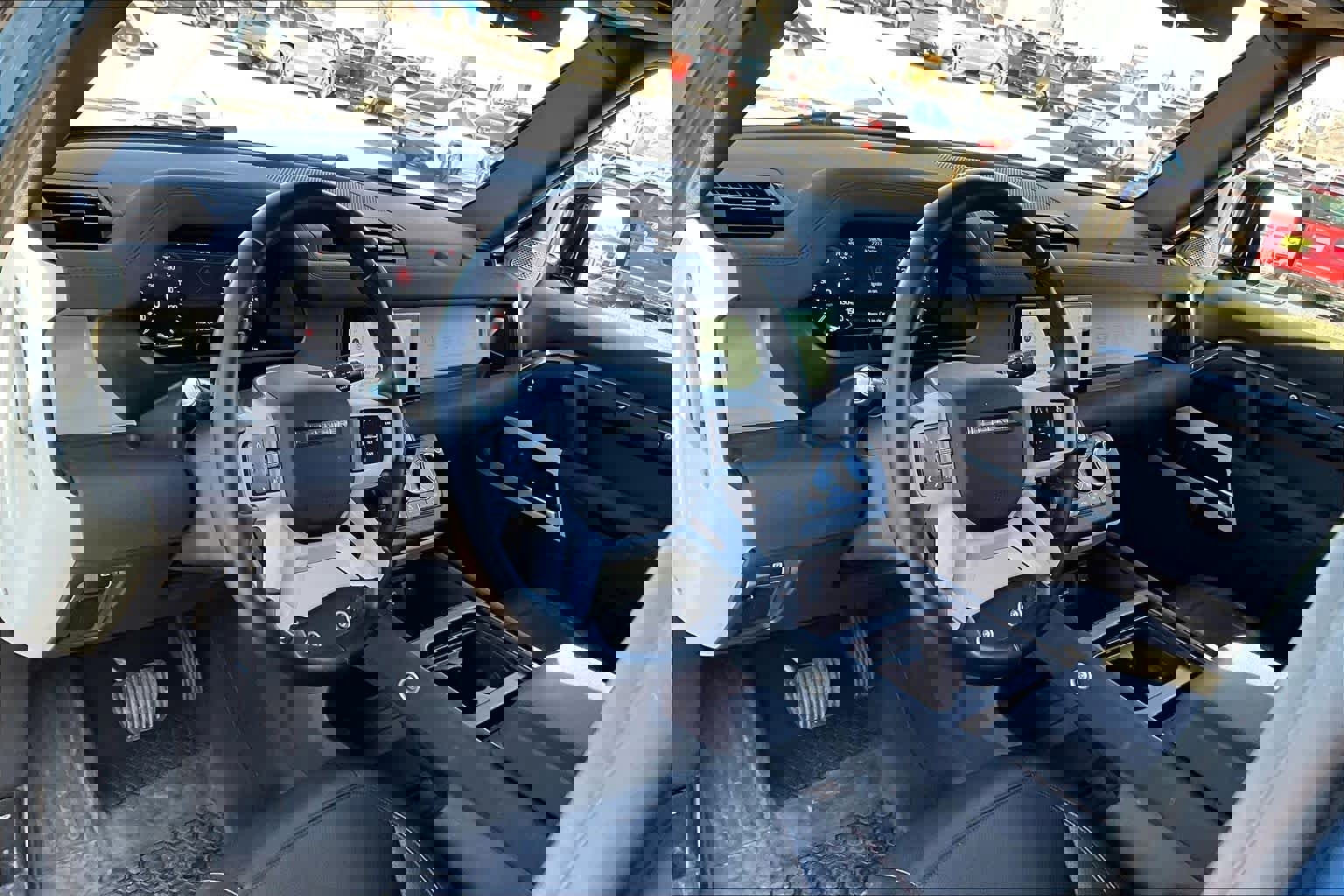 Used 2021 Land Rover Defender 110 S image 16