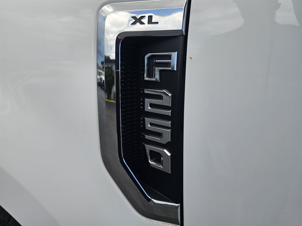 Used 2022 Ford F250 XL w/ Power Equipment Group RWD image 10