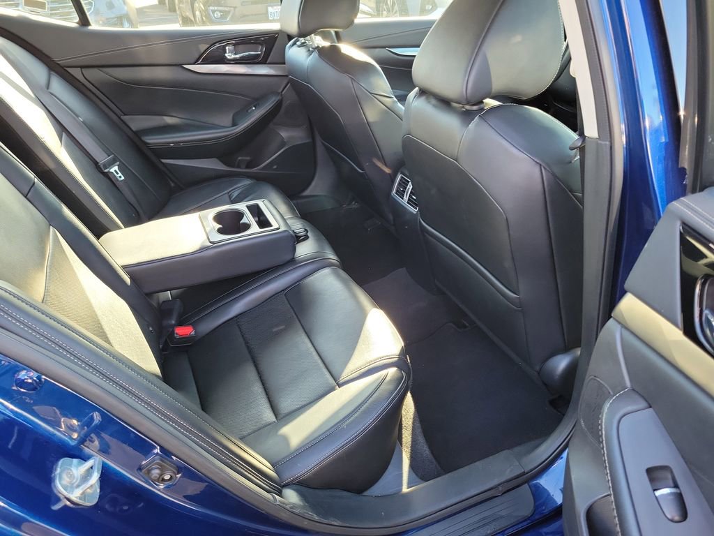 Used 2023 Nissan Maxima SV w/ Floor Mat Group FWD image 18