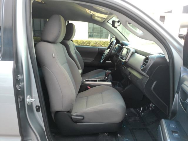 Used 2022 Toyota Tacoma SR5 image 21