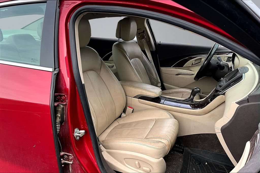 Used 2014 Buick LaCrosse Leather w/ Driver Confidence Package FWD image 24
