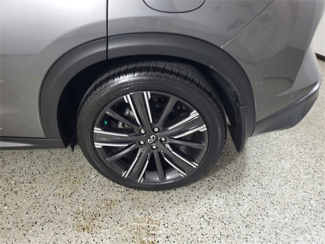 Used 2021 INFINITI QX50 Luxe w/ Appearance Package image 8