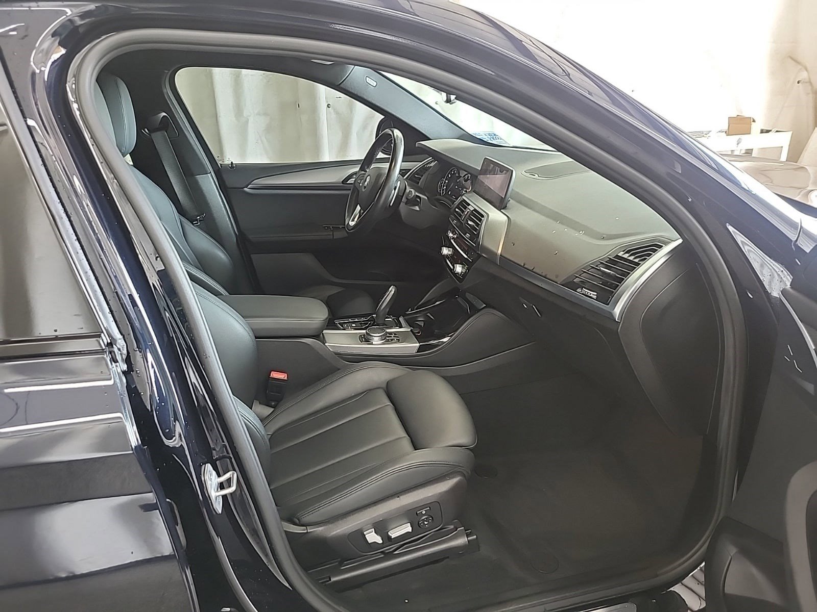 Used 2019 BMW X4 xDrive30i AWD/4WD image 13