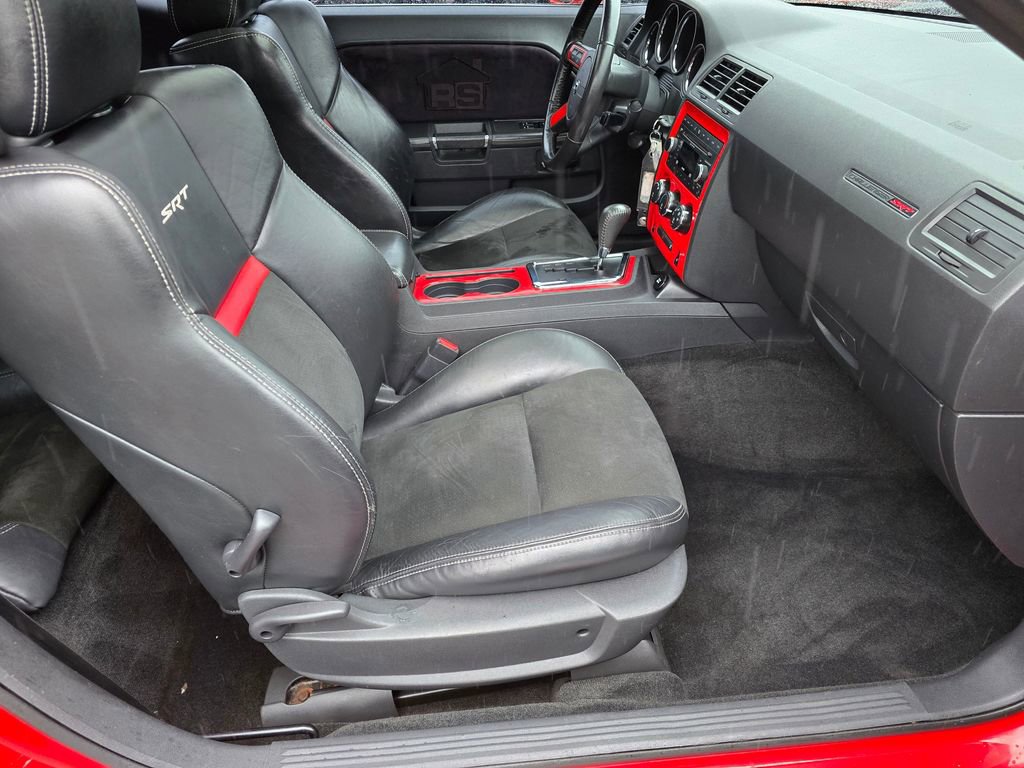 Used 2009 Dodge Challenger SRT8 image 12
