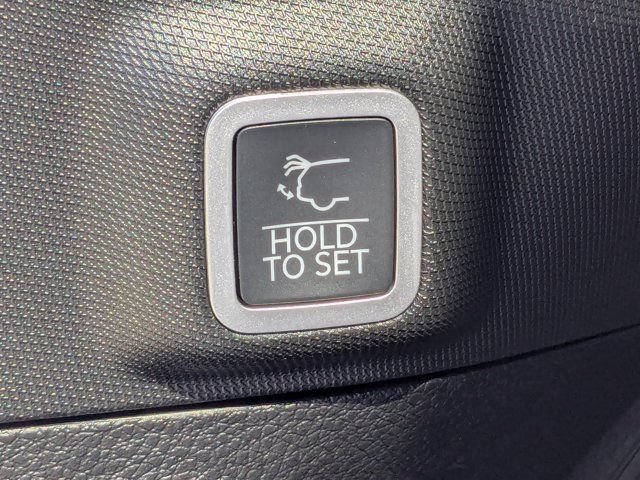 New 2026 Jeep Grand Cherokee Altitude RWD image 13