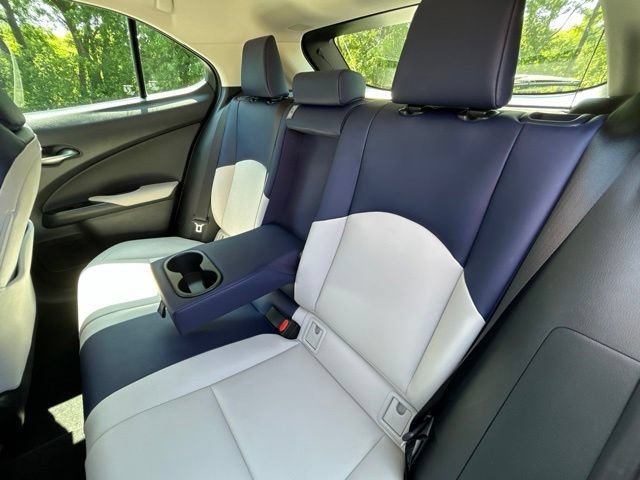 Used 2020 Lexus UX 250h w/ Premium Package AWD/4WD image 30