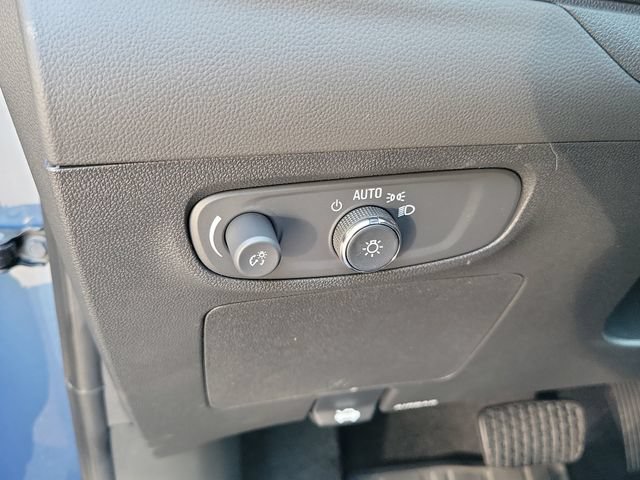 New 2026 Buick Encore GX Sport Touring w/ Advanced Technology Package FWD image 17