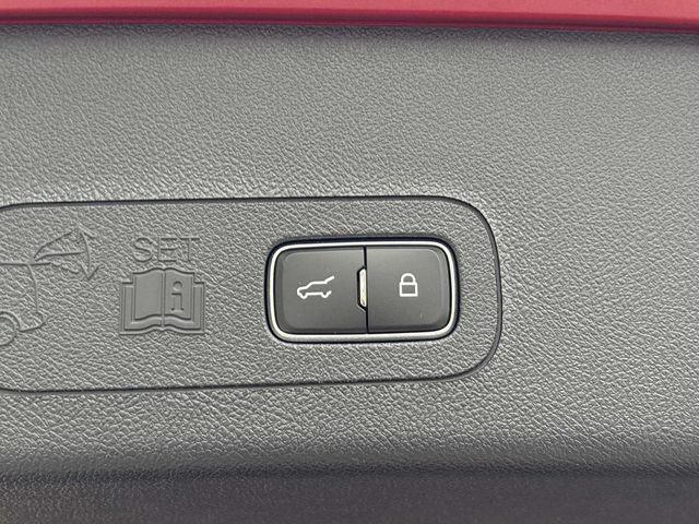 New 2026 Lincoln Aviator AWD w/ Jet Appearance Package image 13
