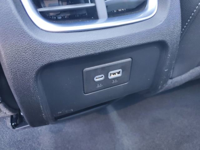 Certified 2024 Chevrolet Blazer LT w/ LPO, Black Grille Bar Package image 14