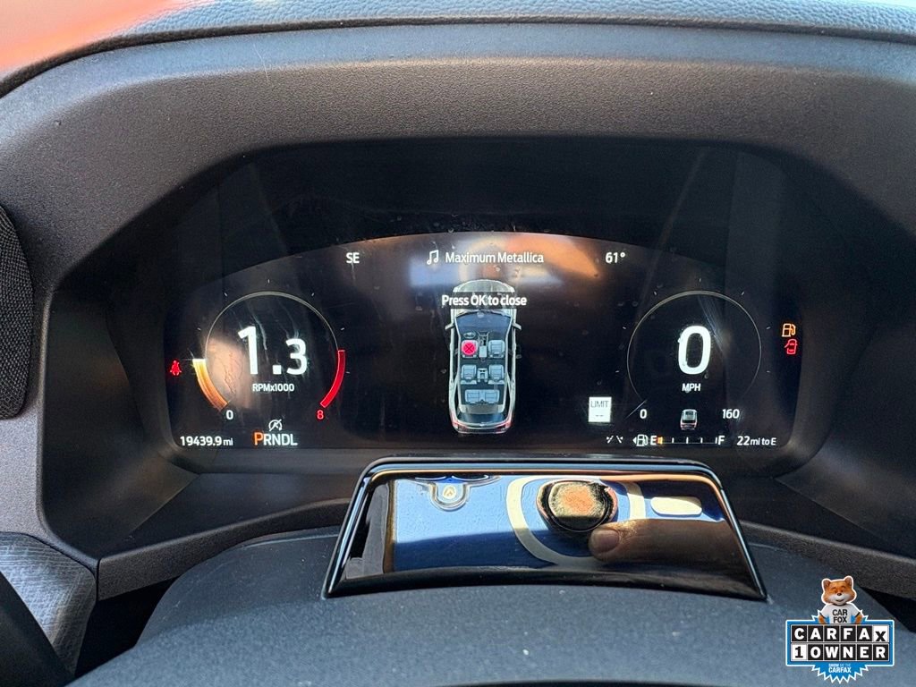 Certified 2025 Ford Explorer Platinum w/ LUX Leather Package image 17