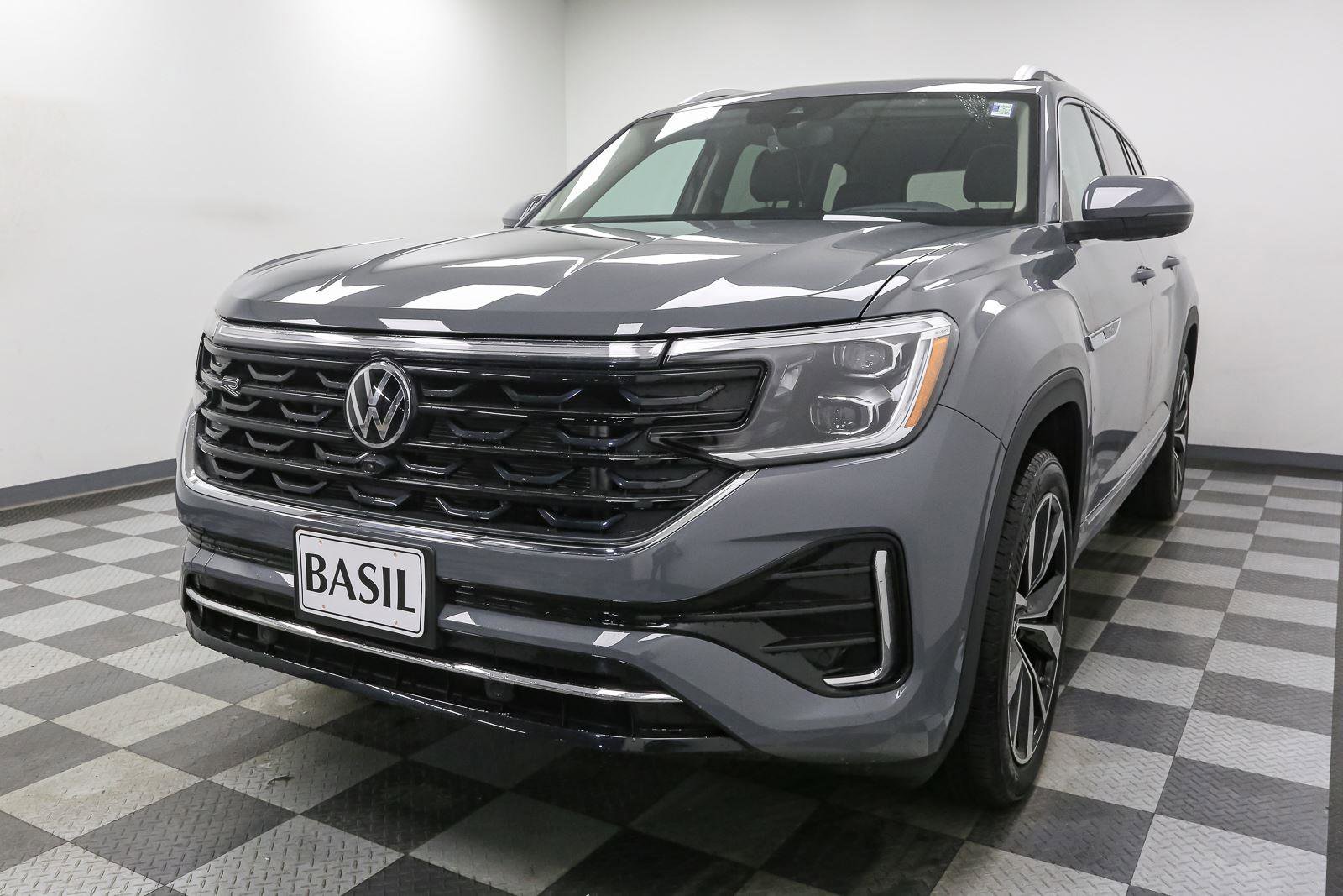 New 2026 Volkswagen Atlas SEL Premium R-Line image 4