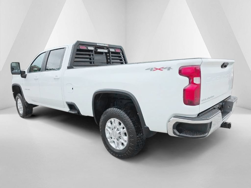 Used 2020 Chevrolet Silverado 3500 LT AWD/4WD image 7