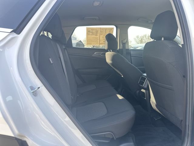 Used 2025 Kia Sportage LX image 26