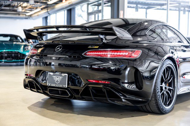 Used 2018 Mercedes-Benz AMG GT R image 19
